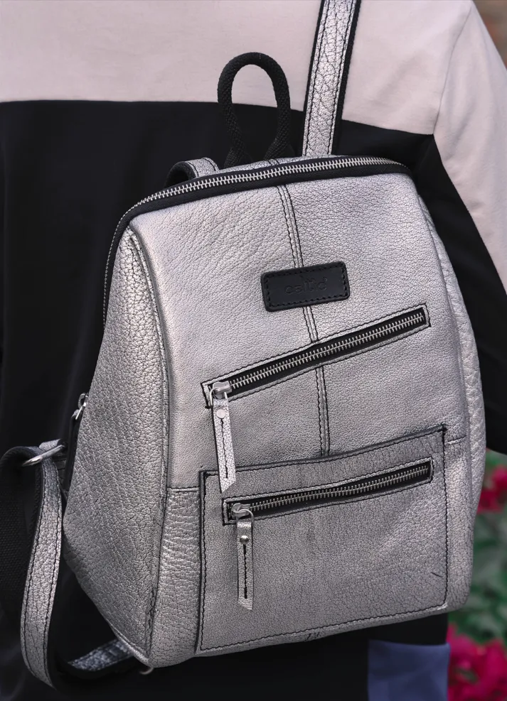 Elevate Your Style with Our Premium Brown Leather Backpack. Art: BG-1383