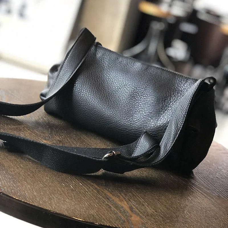 Full Grain Leather Bag, Handcrafted Cowhide Cylinder Bag, Barrel bag, Round Leather Bag, Small Shoulder Bag, Soft Light Casual Bag, Gift